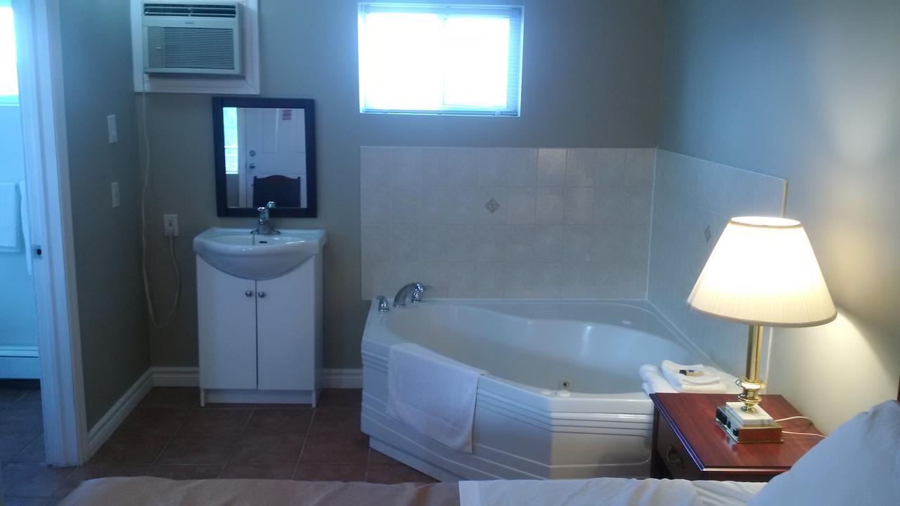 The Highlander Inn Niagara Falls Esterno foto