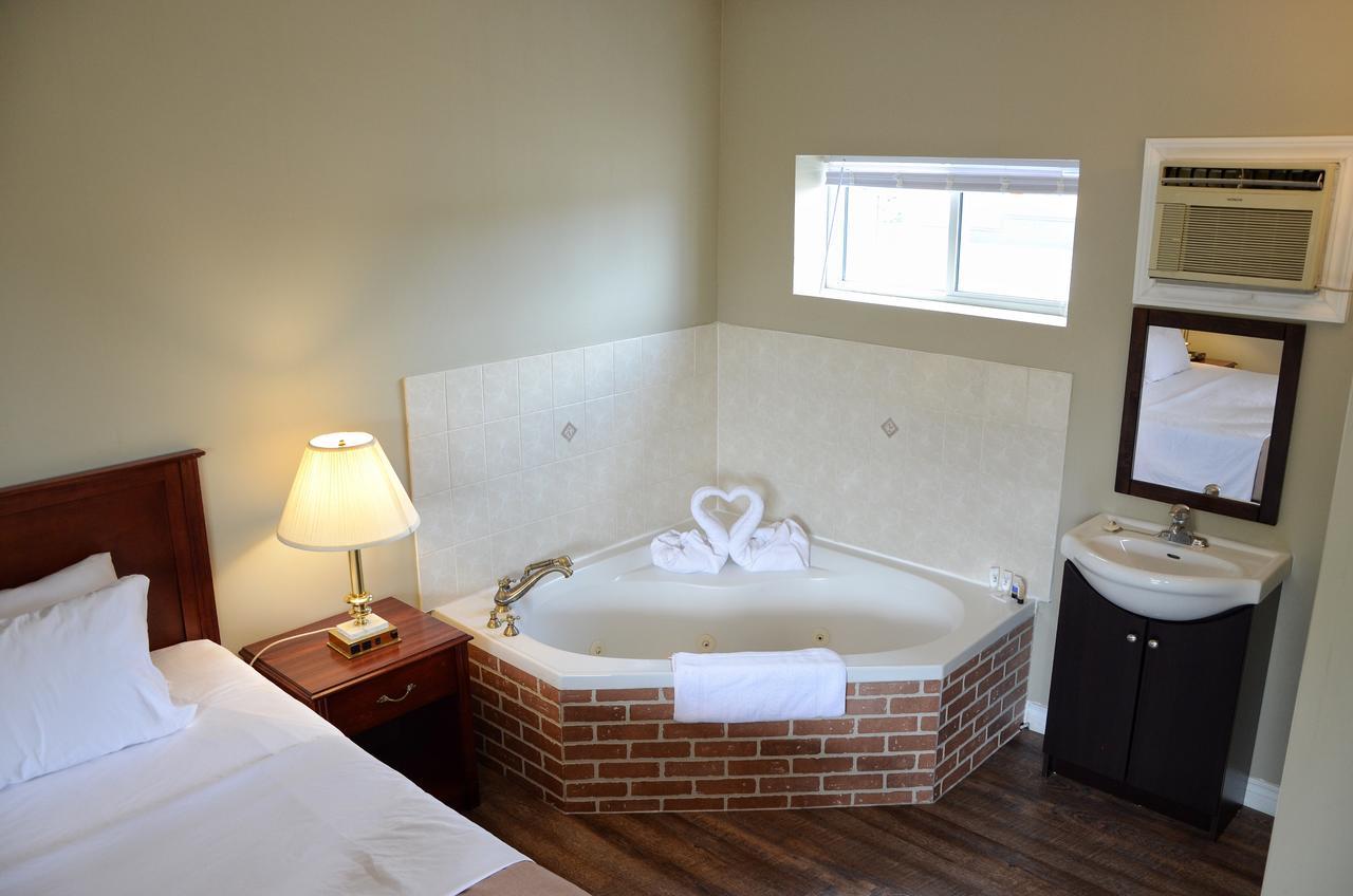 The Highlander Inn Niagara Falls Esterno foto
